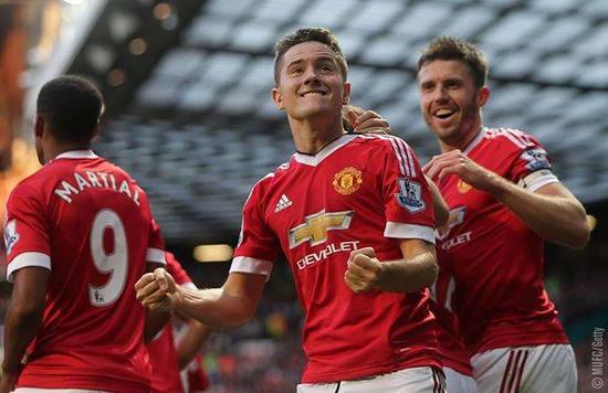 费德勒在红 费德勒在红